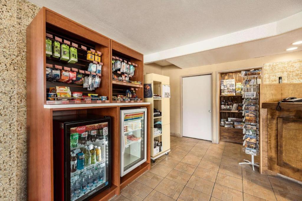 Best Western Frontier Motel Lone Pine Εξωτερικό φωτογραφία